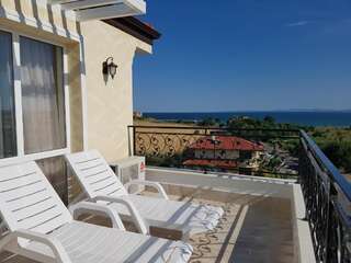 Отель Family Hotel Provence Ахелой Двухместный номер Делюкс с 1 кроватью и балконом, вид на море-8